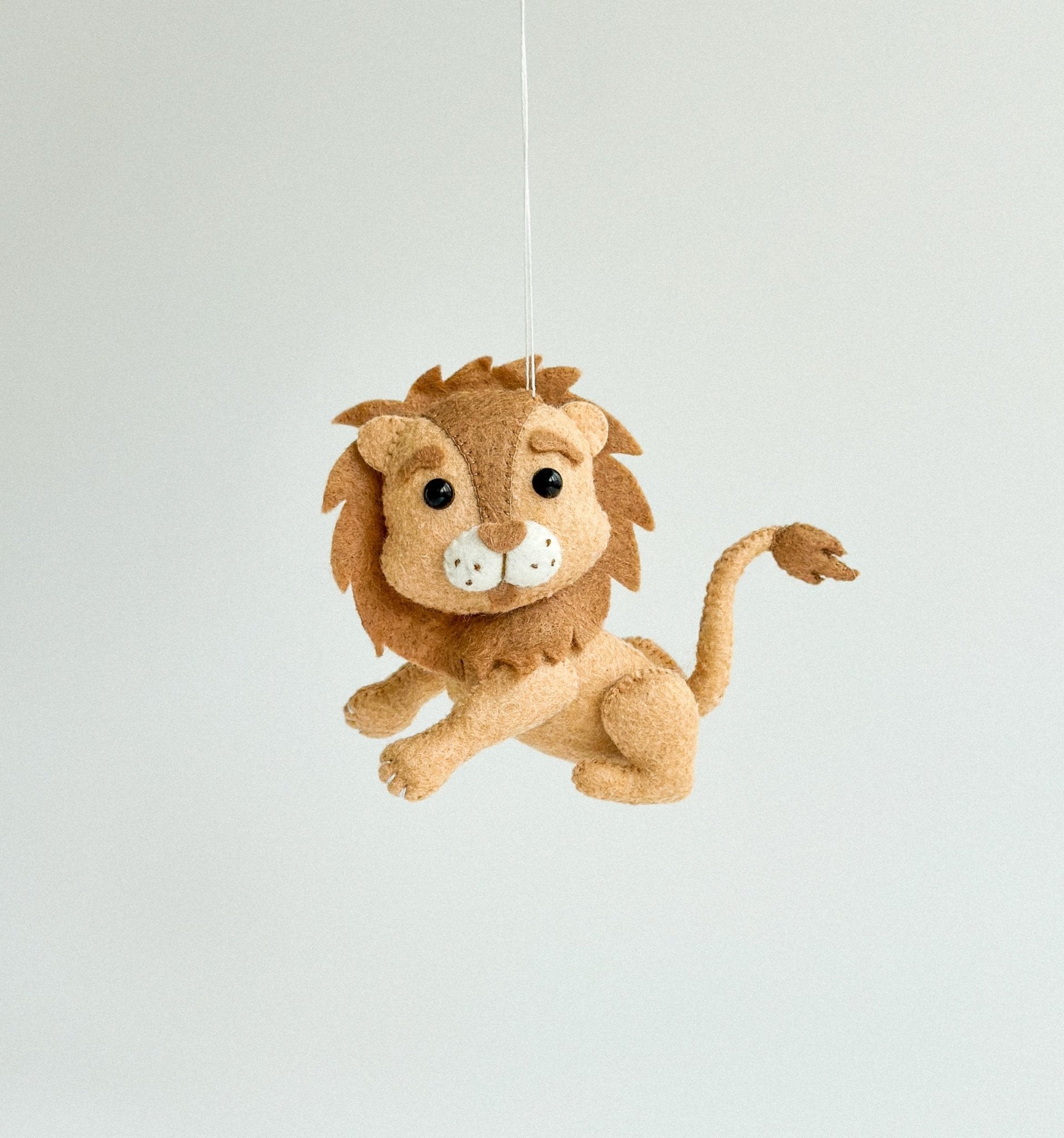Felt Lion Ornament - WoollyFox